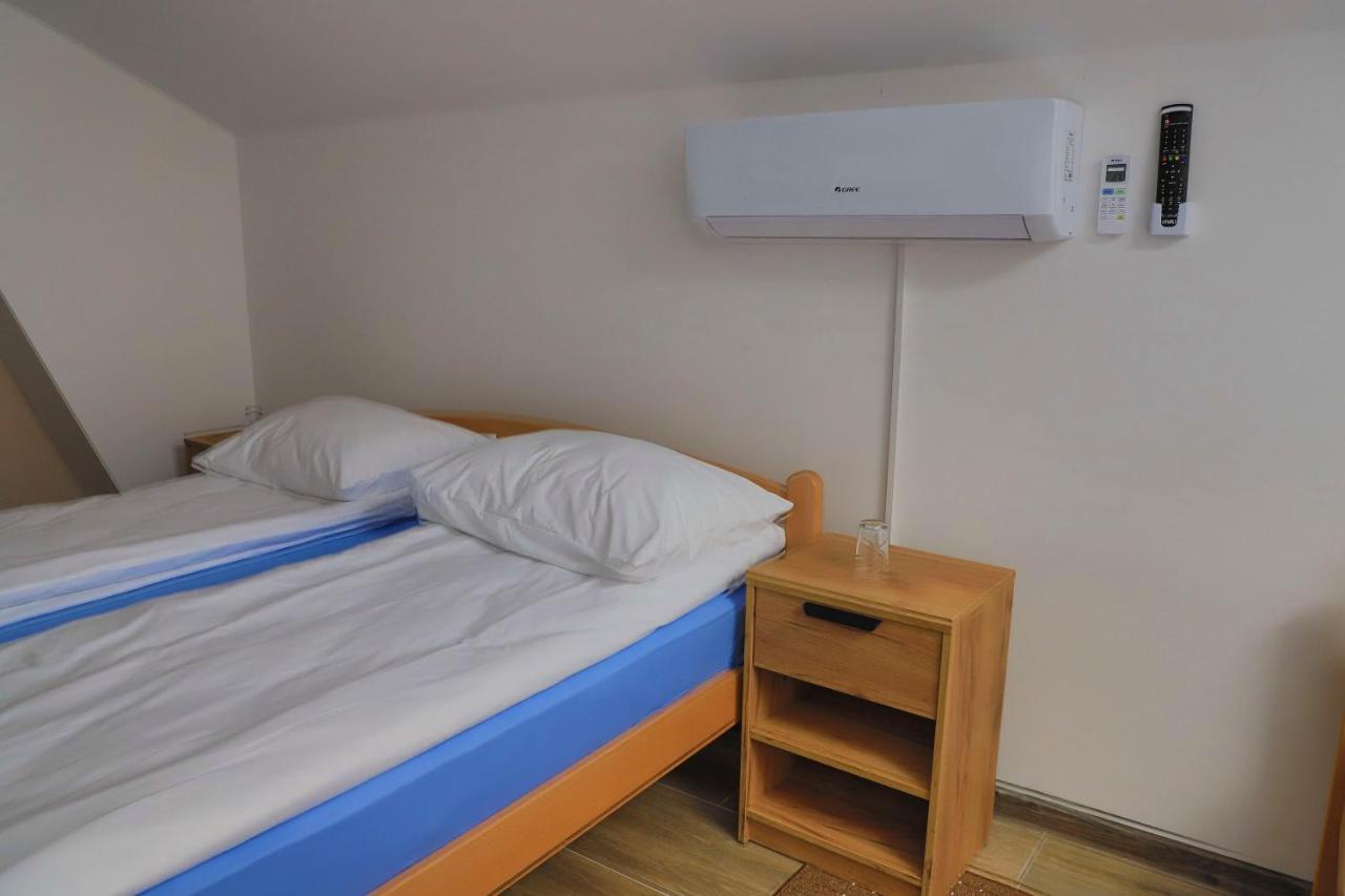 Konak kod Hame Bihac Bagian luar foto